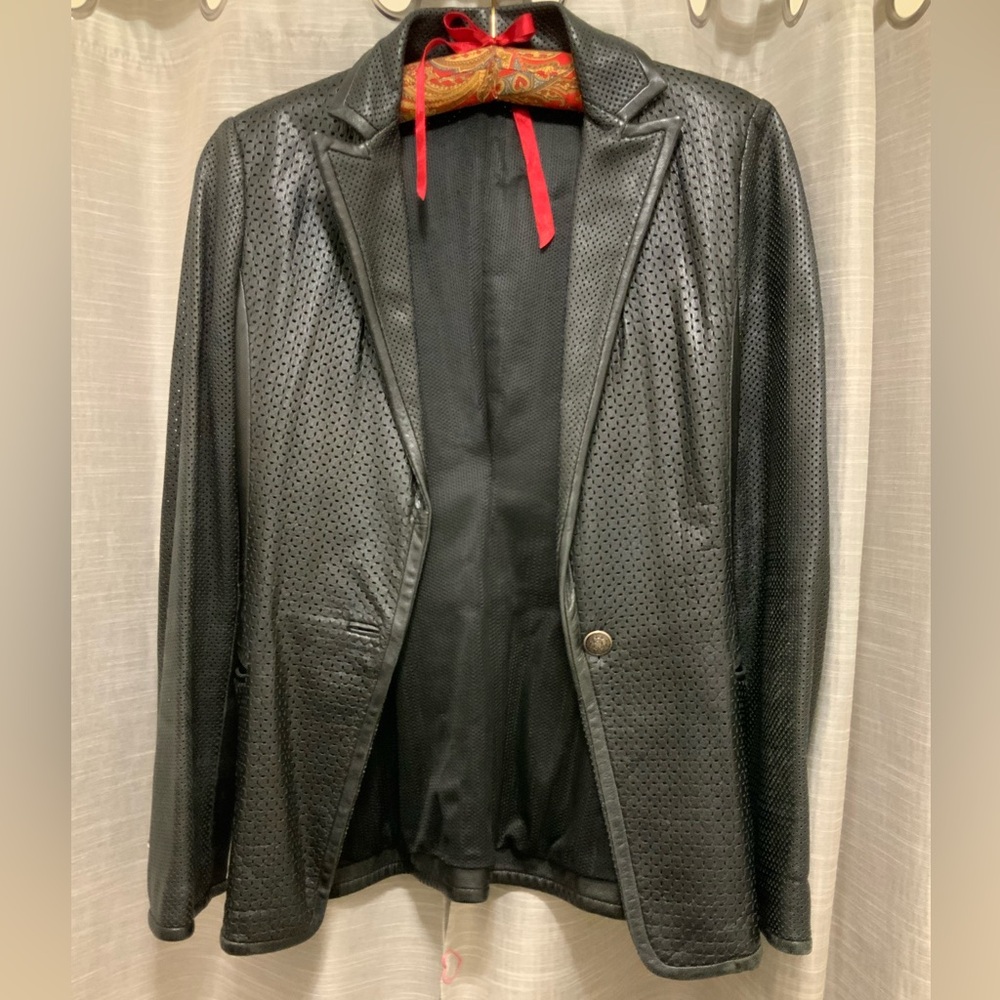 Punching stylish fashion leather jacket